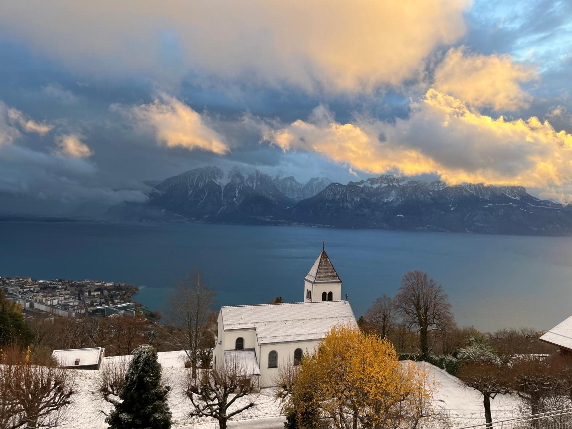 Le Petit Observatoire Chardonne Bagian luar foto